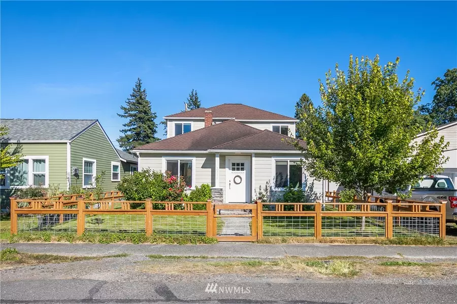 2714 Patton St, Bellingham, WA 98225