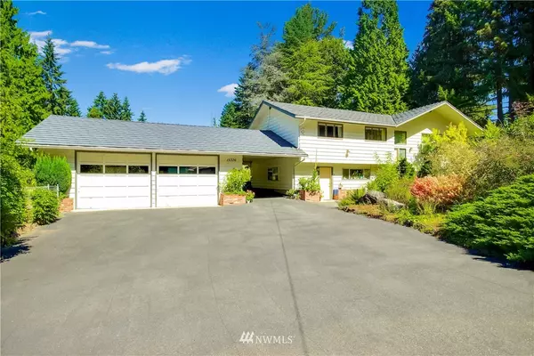 15376 NE 201st ST, Woodinville, WA 98072