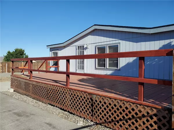 108 Thunderbird WAY SW, Mattawa, WA 99349