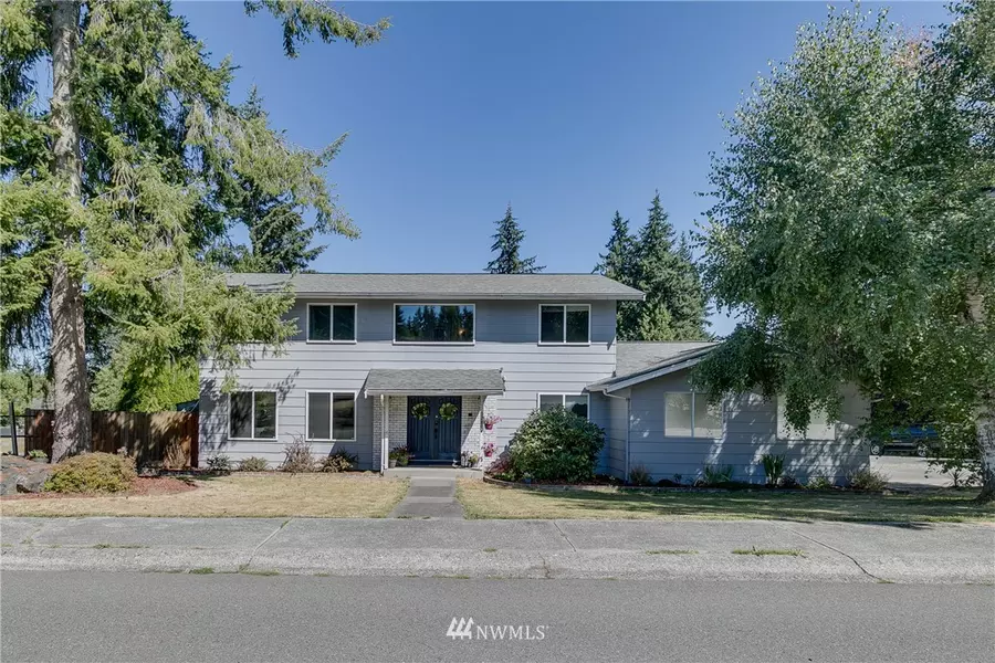 12802 52nd DR SE, Everett, WA 98208