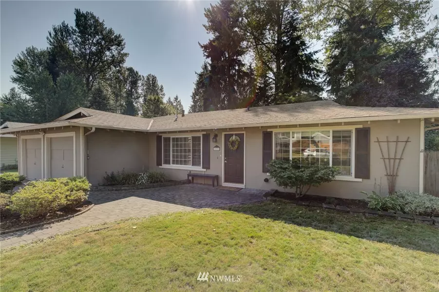 10833 NE 149th ST, Bothell, WA 98011