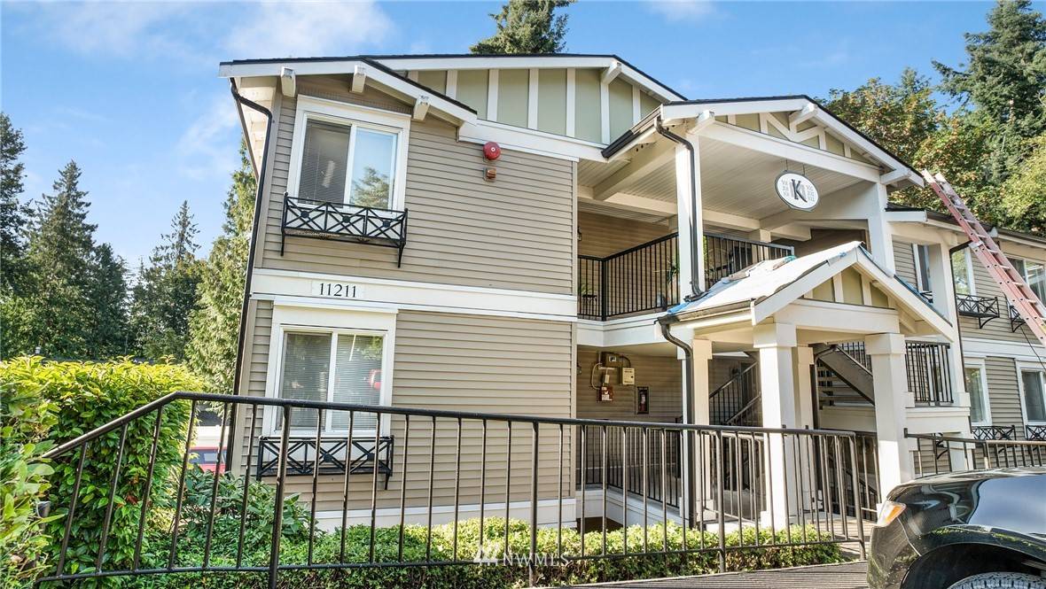 11211 NE 128th ST #K101, Kirkland, WA 98034