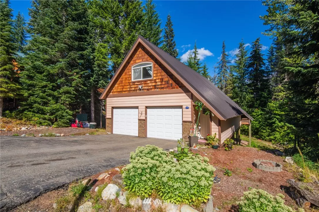 Snoqualmie Pass, WA 98068,390 Cascade PL