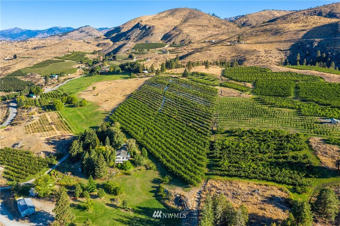 95 Turk Road, Manson, WA 98831