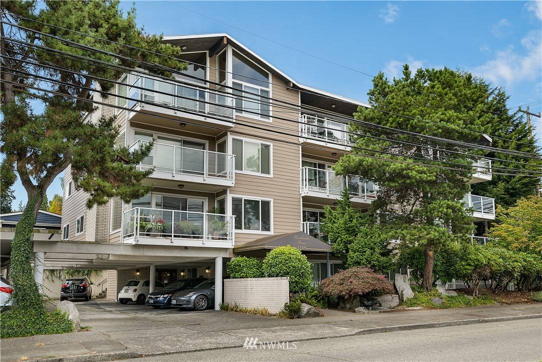 5249 40th AVE NE #304, Seattle, WA 98105