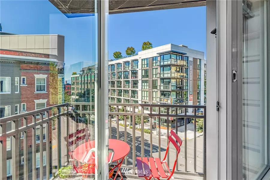 159 Denny WAY #303, Seattle, WA 98109