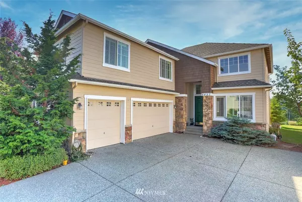 6427 W Crest View LOOP SE, Snoqualmie, WA 98065