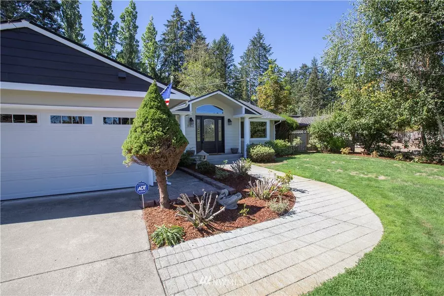 10812 Evergreen TER SW, Lakewood, WA 98498