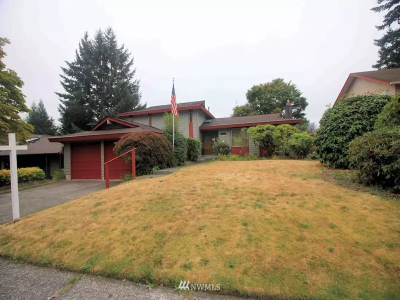 12543 SE 72nd ST, Newcastle, WA 98056