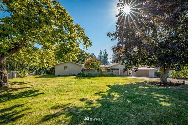 610 W 1st ST, Nooksack, WA 98276