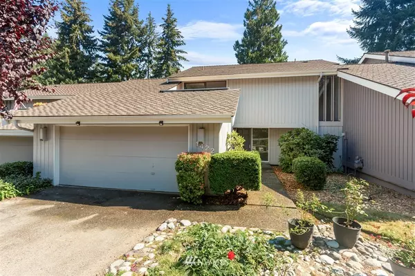 Bellevue, WA 98008,1422 170th PL NE