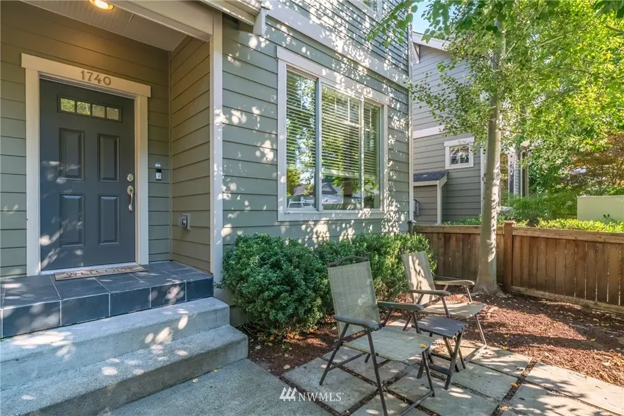 1740 23rd AVE, Seattle, WA 98122