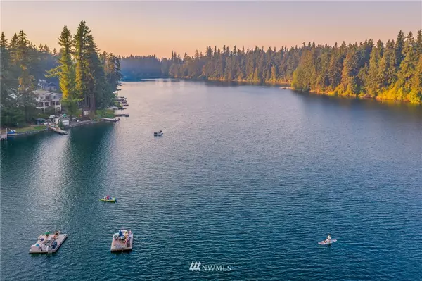 Maple Valley, WA 98038,22848 SE Lake Wilderness DR