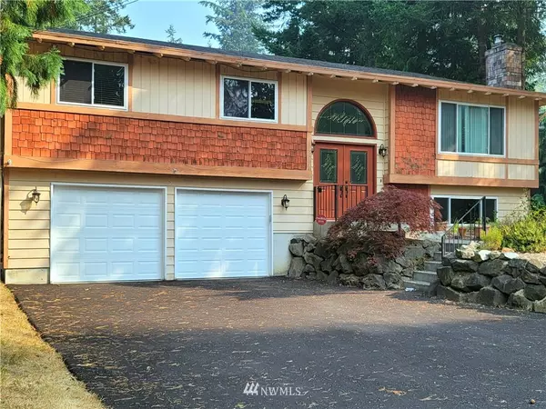 5633 143rd ST SW, Edmonds, WA 98026