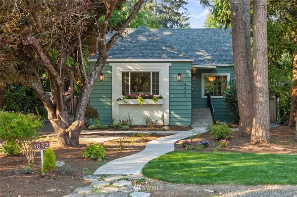 4032 NE 174th ST, Lake Forest Park, WA 98155