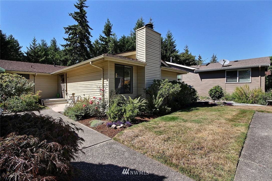 24447 12th AVE S, Des Moines, WA 98198