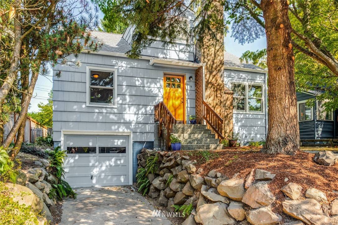 3716 SW Sullivan ST, Seattle, WA 98126