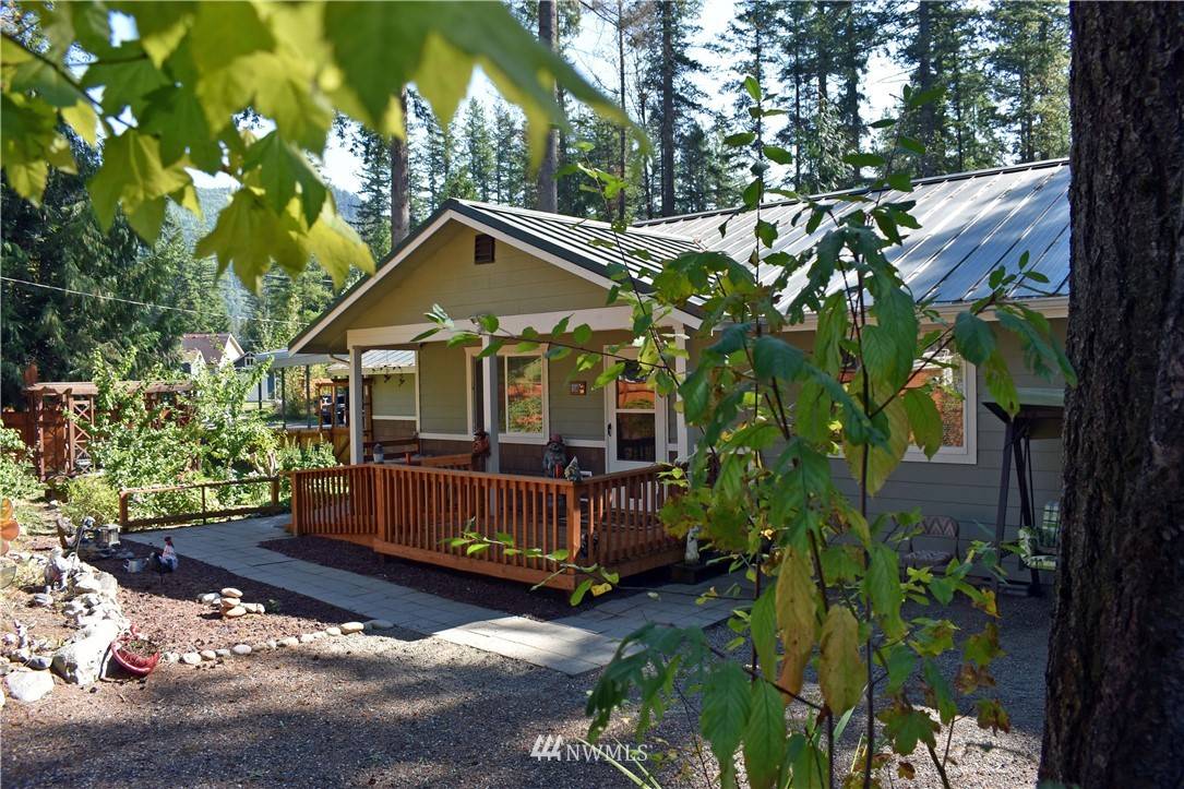 8375 Dolphin WAY, Maple Falls, WA 98266