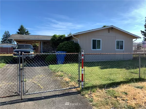 1724 120th ST S, Tacoma, WA 98444