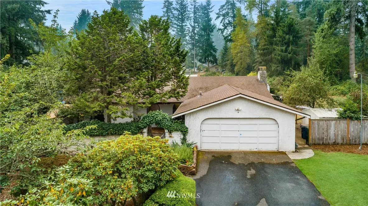 Woodinville, WA 98072,18511 NE 161st PL