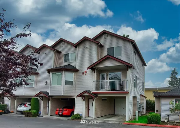 8823 Holly DR #517, Everett, WA 98208