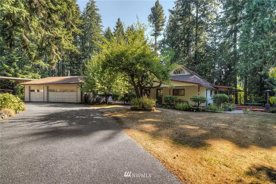 5344 Johnson Point RD NE, Olympia, WA 98516