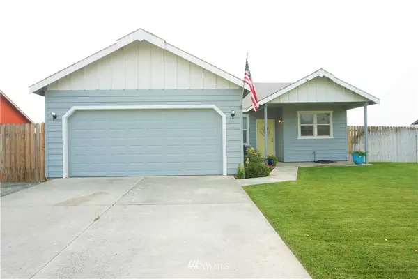 1450 S Cougar DR, Moses Lake, WA 98837