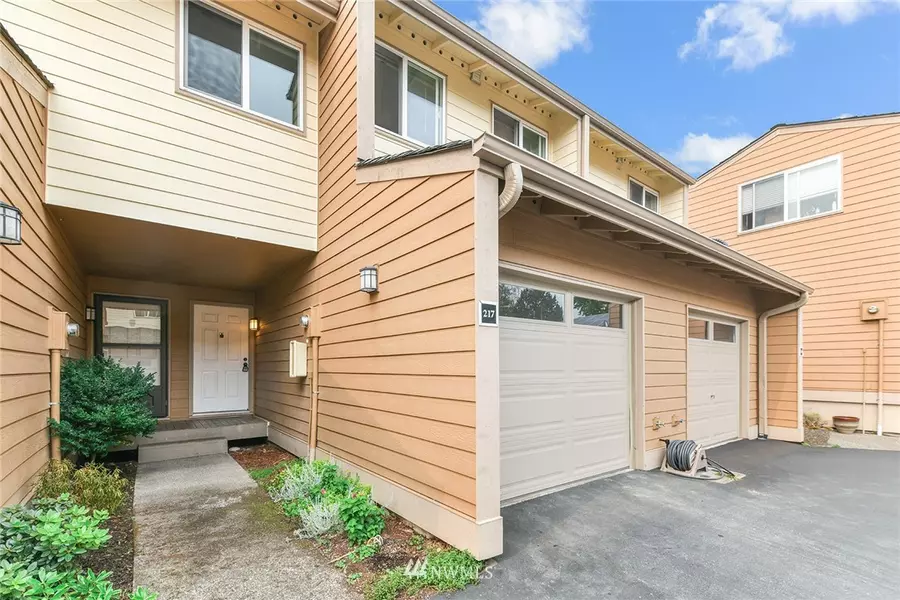 217 Shepard WAY NW #404, Bainbridge Island, WA 98110