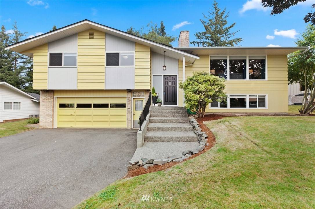 2124 Ontario ST, Bellingham, WA 98229