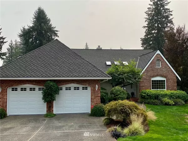 20714 Island Parkway East, Lake Tapps, WA 98391