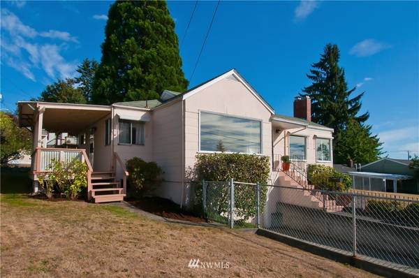 1624 Perry AVE, Bremerton, WA 98310