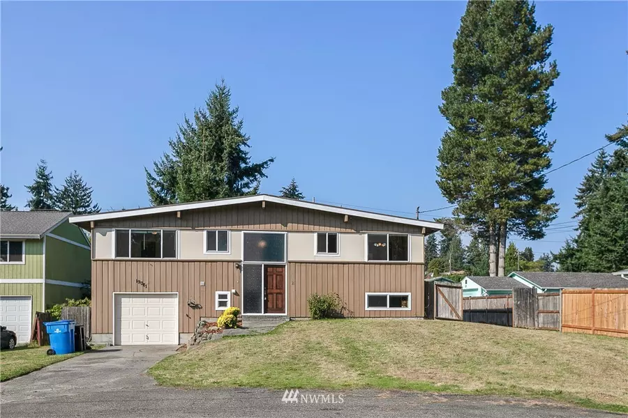 19061 7th AVE NE, Shoreline, WA 98155