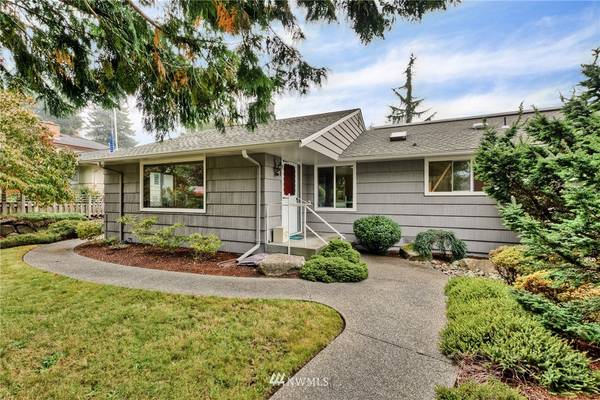 211 S 197th ST, Des Moines, WA 98148