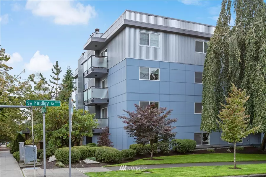 5601 California AVE SW #205, Seattle, WA 98136