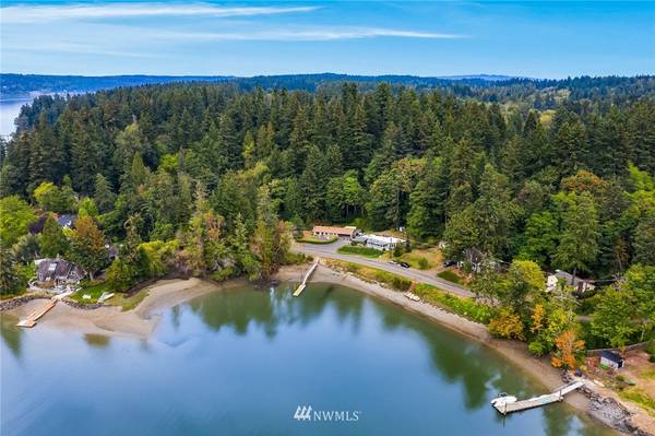 12530 Manzanita RD NE, Bainbridge Island, WA 98110