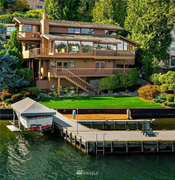 6926 96th AVE SE, Mercer Island, WA 98040