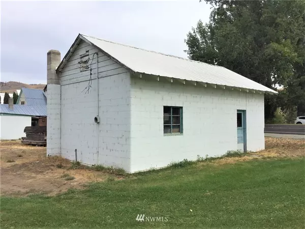 Methow, WA 98834,1099 State Route 153