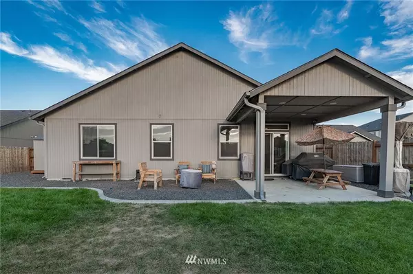 Moses Lake, WA 98837,720 S Lakeland DR