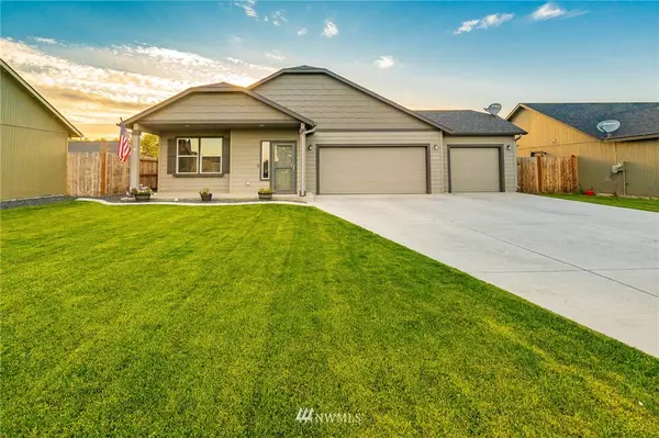 Moses Lake, WA 98837,720 S Lakeland DR