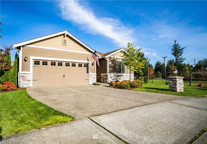 7352 Ashdown Lane SE, Lacey, WA 98513