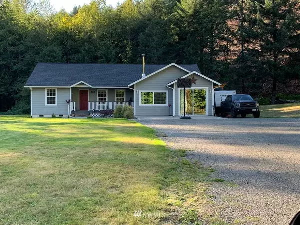 207 Martin RD, Glenoma, WA 98336
