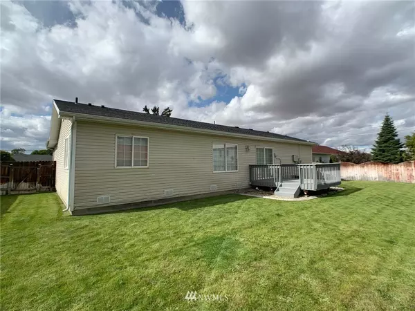 Ephrata, WA 98823,250 J ST NE