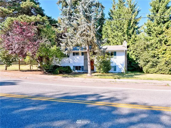 4909 216th PL SW, Mountlake Terrace, WA 98043