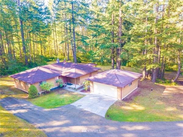 12324 Glenwood RD SW, Port Orchard, WA 98367