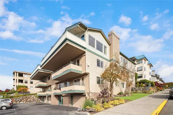 529 Walnut ST #201, Edmonds, WA 98020