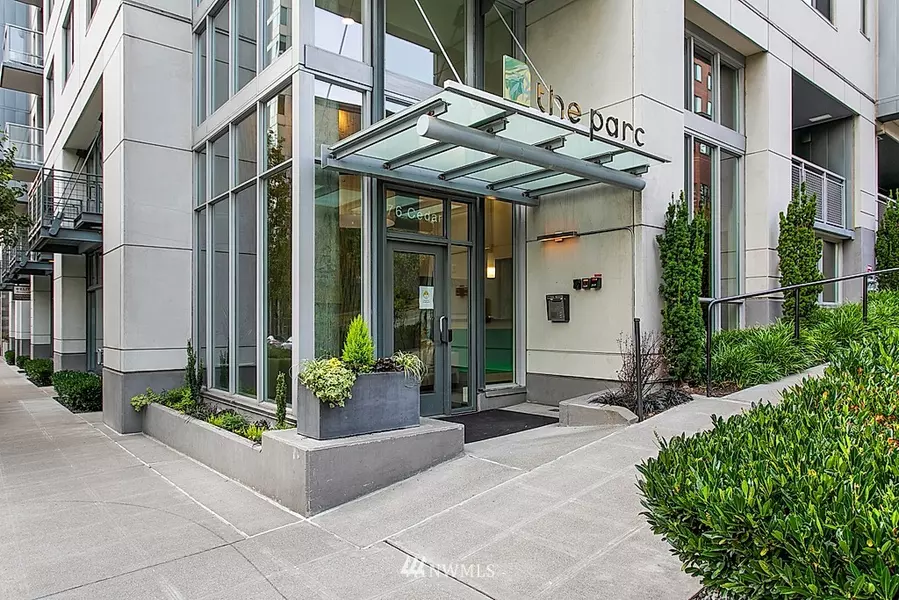 76 Cedar ST #304, Seattle, WA 98121