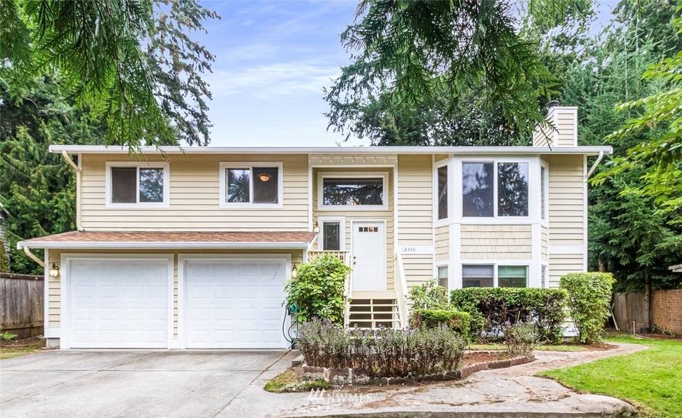 12340 35th AVE NE, Seattle, WA 98125