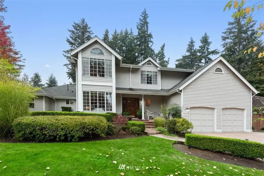 3011 218th AVE SE, Sammamish, WA 98075