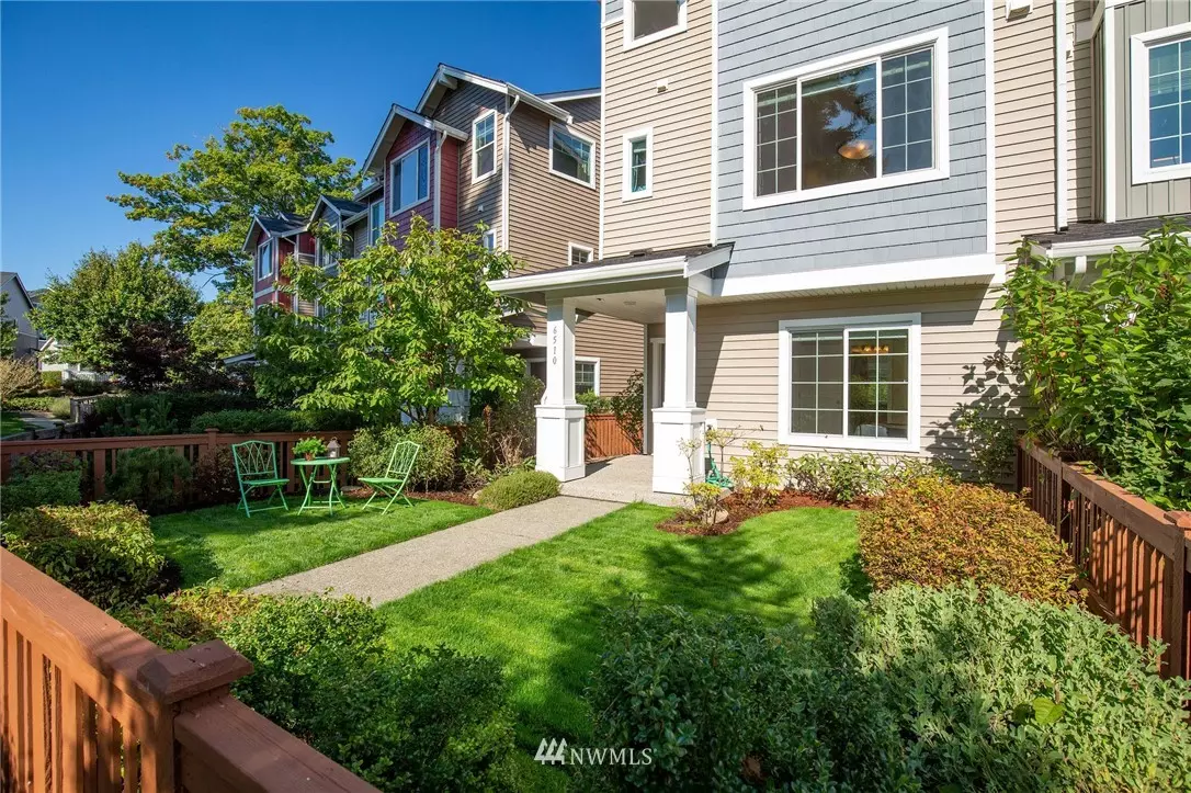 Seattle, WA 98126,6510 High Point DR SW