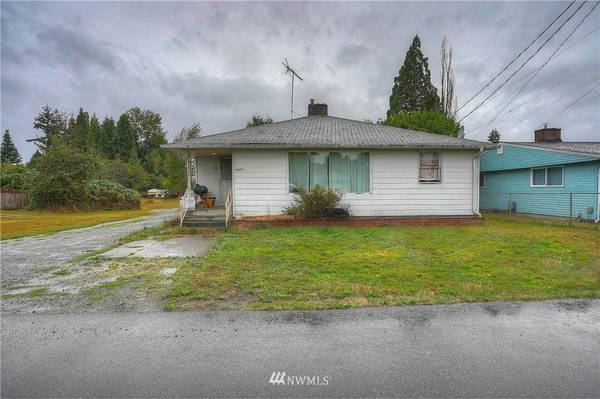 7026 7028 E B ST, Tacoma, WA 98404